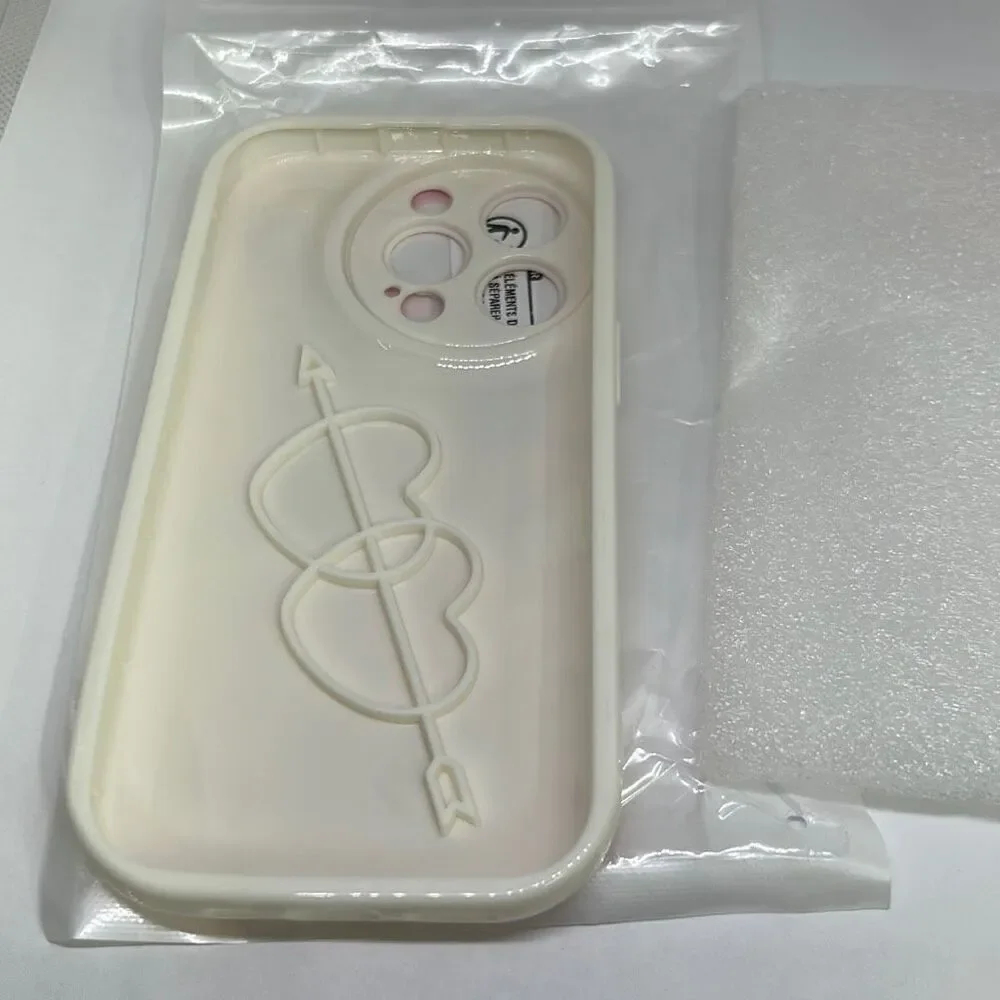 Hello Kitty iPhone 14 Pro phone case ￼